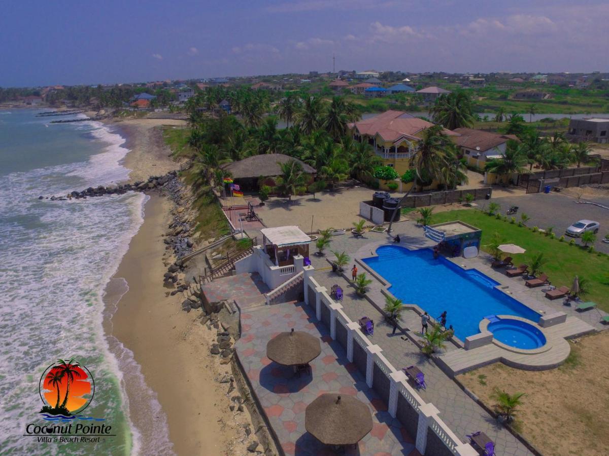 Coconut Pointe Villa & Beach Resort Prampram Exterior photo